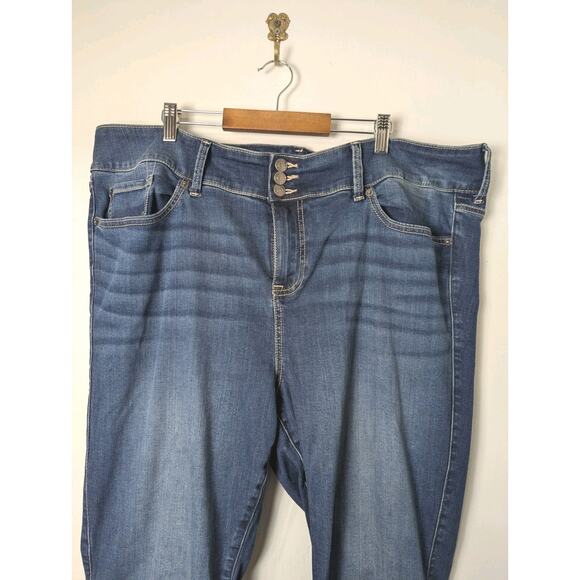 Torrid Denim Jeans Size 22S Short 3 Button Closure Stretch High Rise Jeggings - Picture 2 of 9
